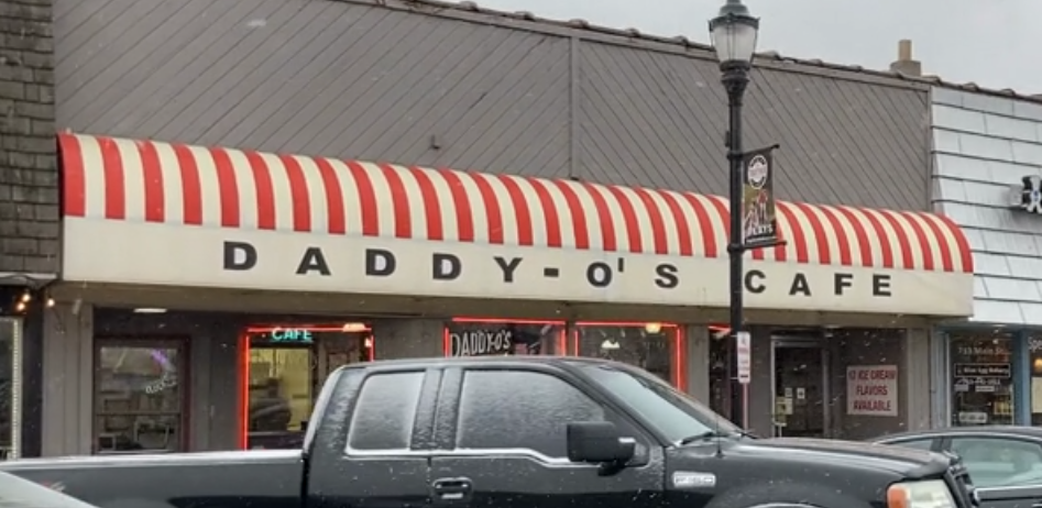Daddy Os Cafe front entrance 