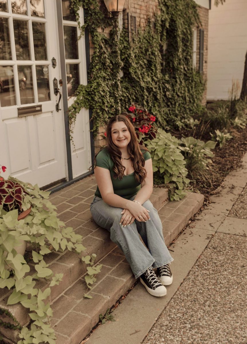 Bella Schluender